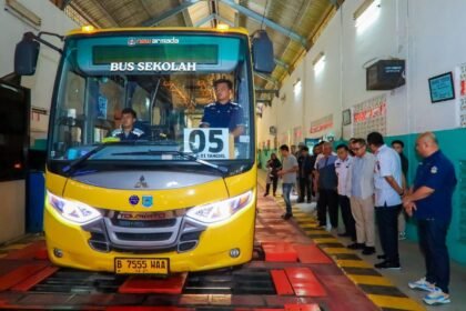 Bus sekolah gratis Tangsel