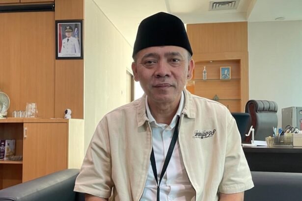 Kepala Bagian Umum Setda Kota Tangsel Herman Susilo