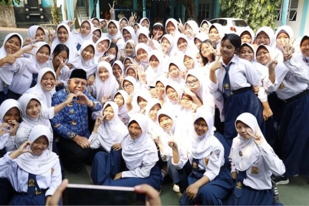 Pelajar di Tangsel